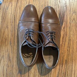 Great condition! Men’s dress shoes